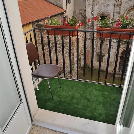 Home Tiberius * Verona