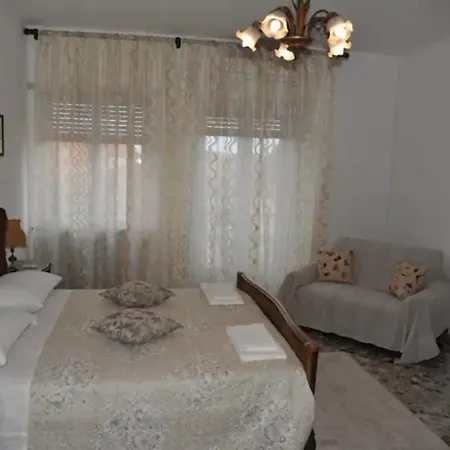 بيت ضيافة Home Tiberius *